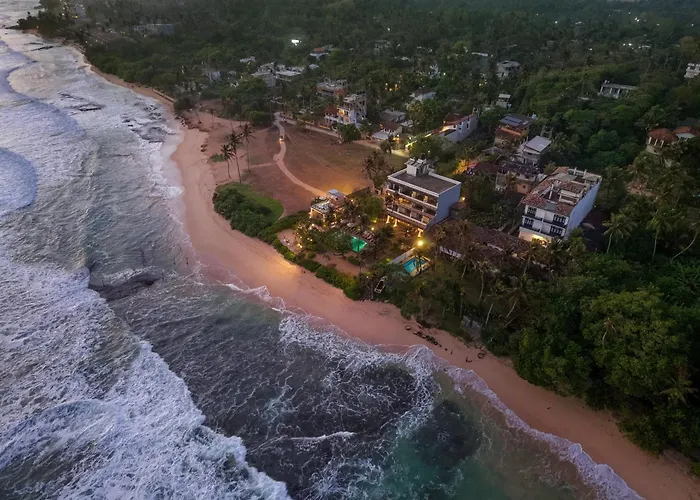 Naomi Beach Resort - Adults Only Weligama