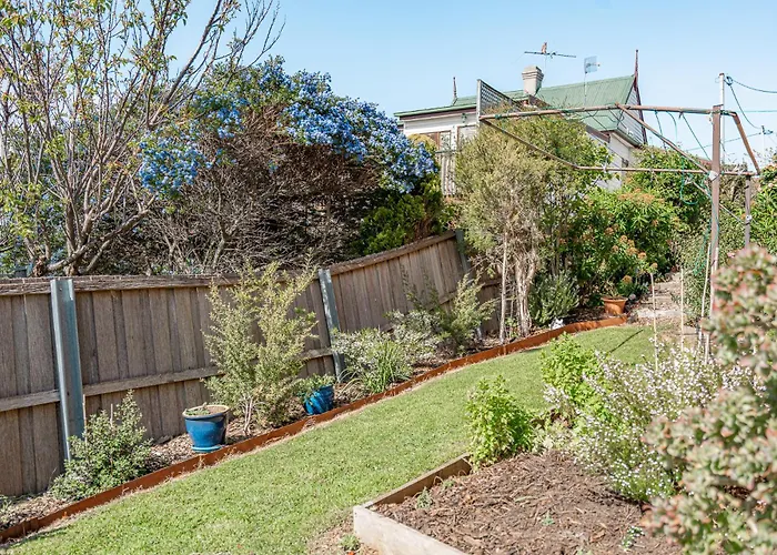4Onfour Apartment Hobart