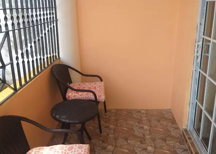 Hideaway Cozy Place With Patio Ocho Rios