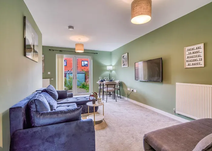 Stylish 2-Bedroom Home In Salford - 5 Guests Manchester