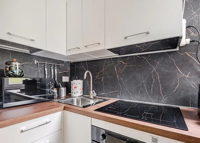 San Siro Hideaway, Garage,Metro&Wifi! Apartment Milan