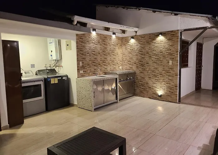 Luxurious Suite With Bbq Area Cuenca