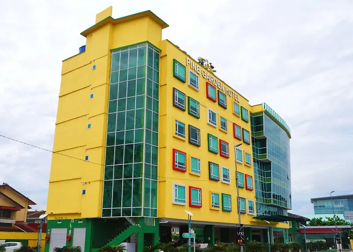 Pine Garden Hotel Kuching