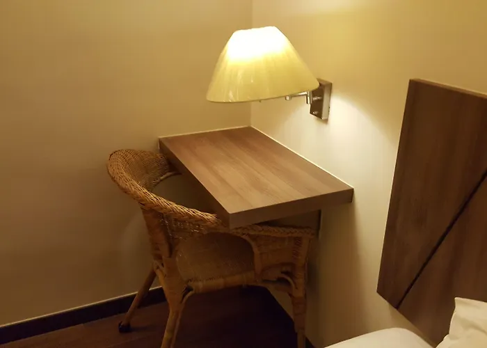 9 Square Hotel - Kota Damansara