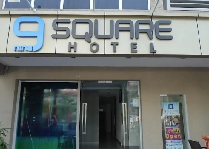 9 Square Hotel - Kota Damansara