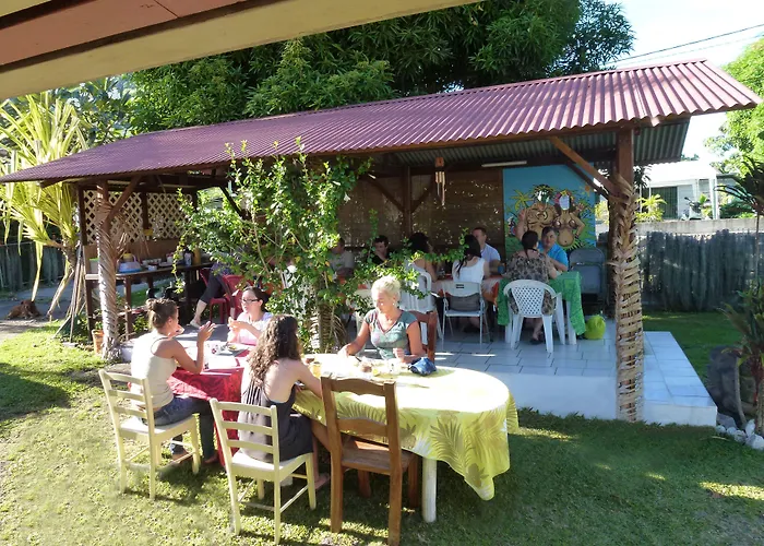Pension Te Miti - Plage-Beach 200M - Mahana Parc & Vaiava Beach Pk18 - B&B Chambres Ou Dortoir Punaauia 