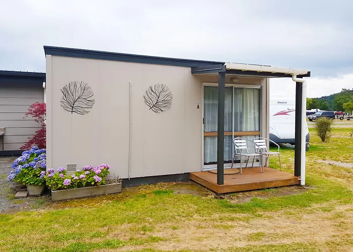 Motutere Bay Top 10 Holiday Park Turangi