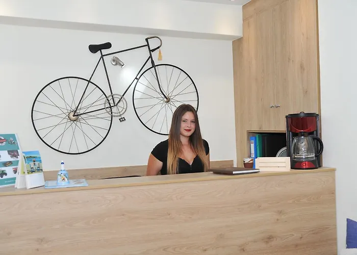 Asterolithos Hotel Fira 