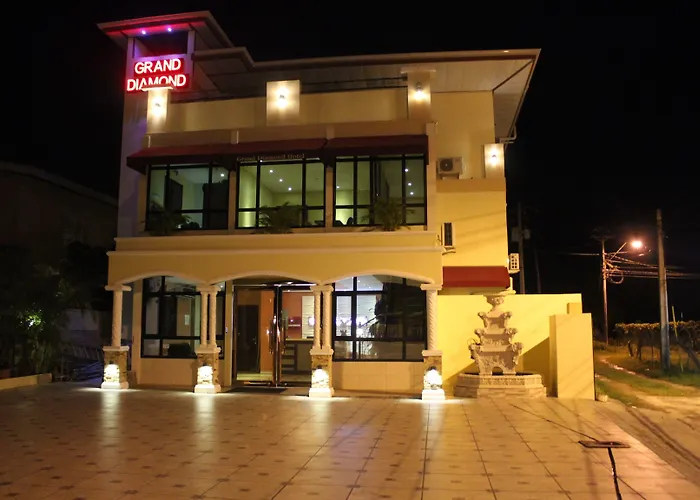 Grand Diamond Hotel Trinidad Piarco