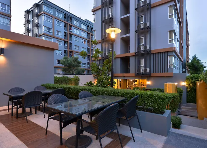 The Grass Serviced Suites Pattaya