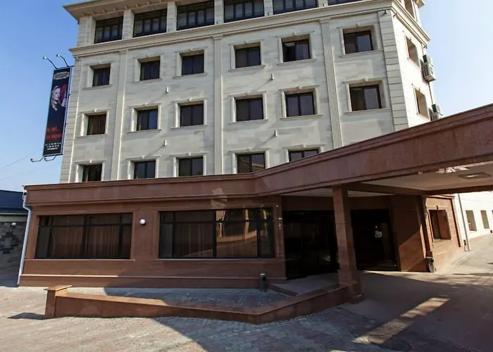 Alma Hotel