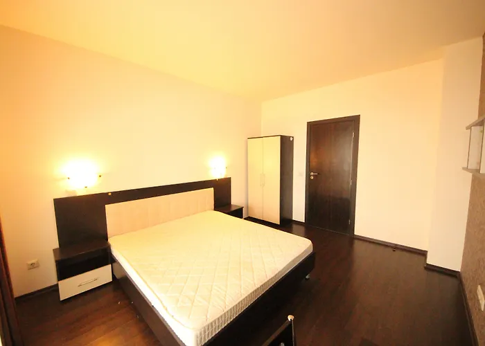 Menada Imperial Heights Villas Sunny Beach