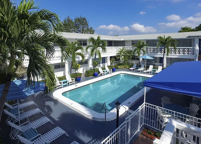 May-Dee Suites In Florida Hollywood