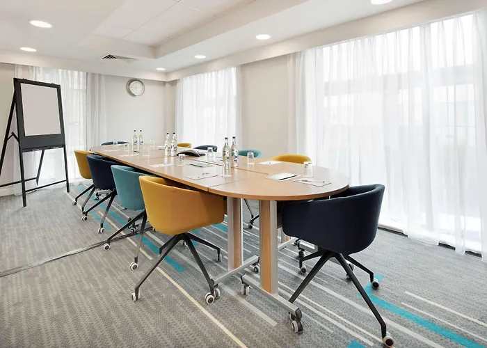 Hampton By Hilton London Excel Hotel