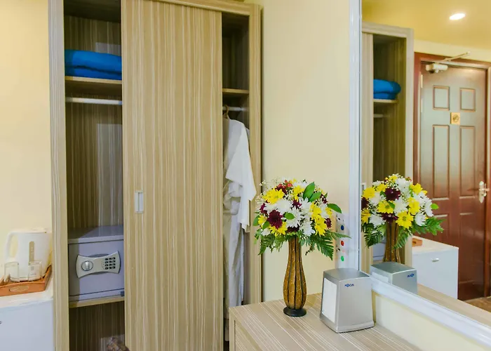 Starry Beach Inn Male