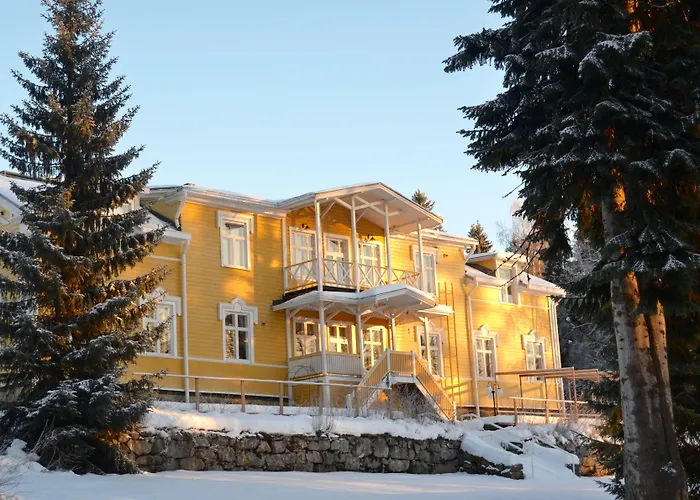 Karolineburg Manor House Hotel Kajaani