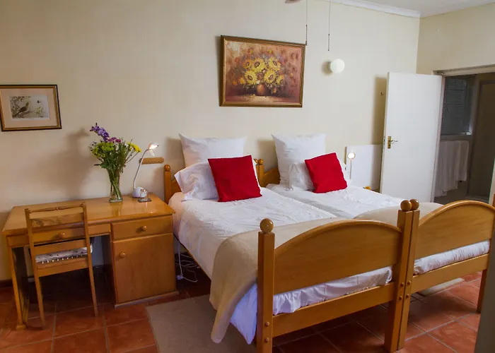 Howards End Manor B&B Cape Town