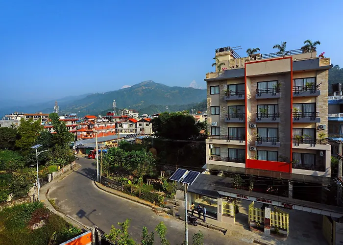 Hotel Queens Park Pokhara