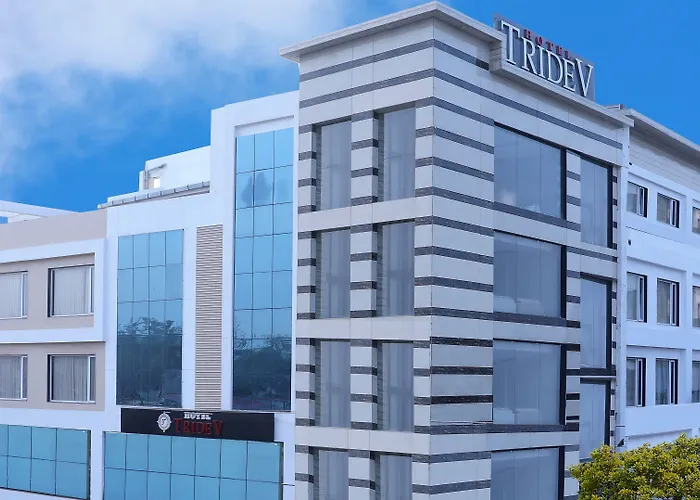 Hotel Tridev Varanasi