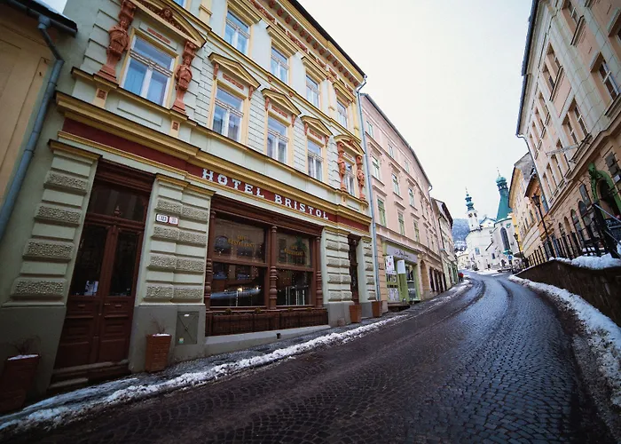 Hotel Bristol - Historic Elegance Banska Stiavnica