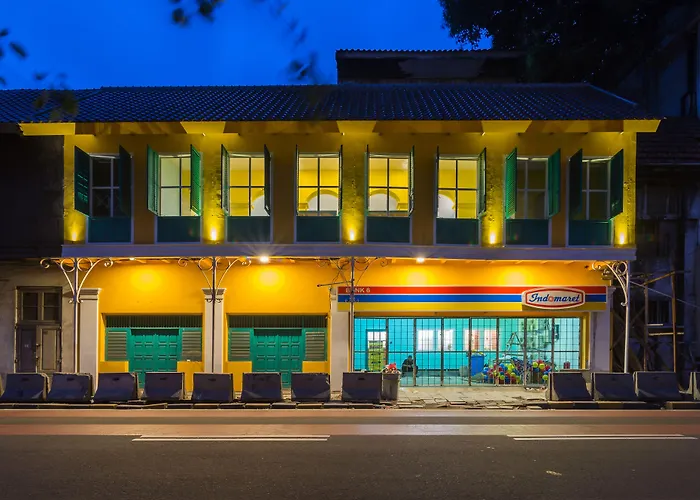 Wonderloft Hostel Kota Tua Jakarta