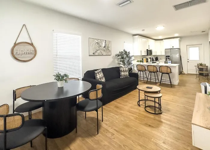 Cozy Stylish Chic Home Ybor, Dt Central Location Tampa