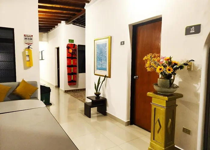 Hotel Palma De Sevilla Medellin