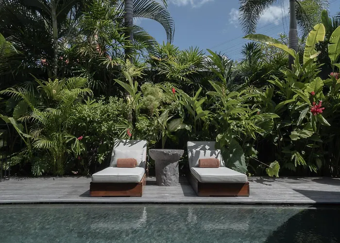 Black Villas Canggu Beach By Oxo
