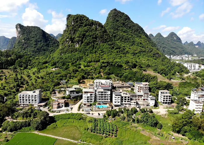The Bamboo Leaf Yangshuo Hotel