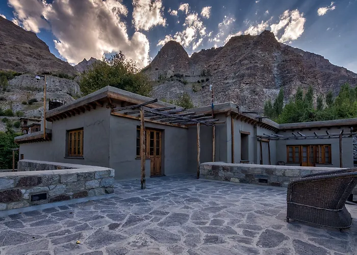 Serena Khaplu Palace
