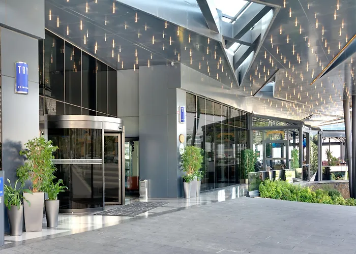 Tryp By Wyndham Istanbul Basin Ekspres Hotel