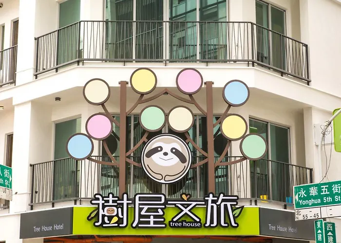 Tree House Hotel Tainan