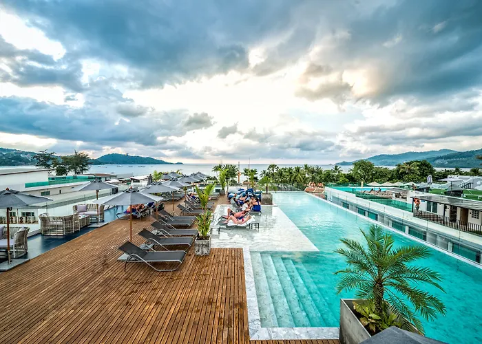Hotel Clover Patong Phuket
