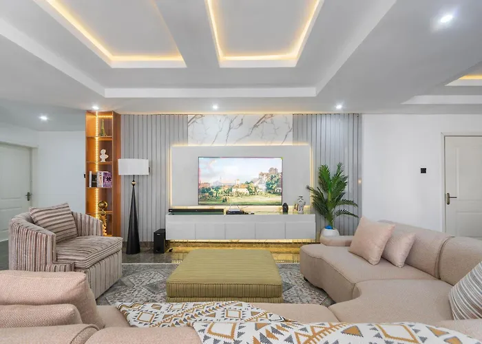 Oniru VI Br 3Ba - Spacious, Fast Wifi, Pool, Free Parking Lagos
