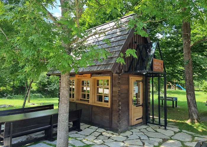 Fenomen Plitvice Resort Plitvicka Jezera