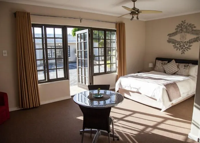 Palm Beach Guesthouse Port Elizabeth