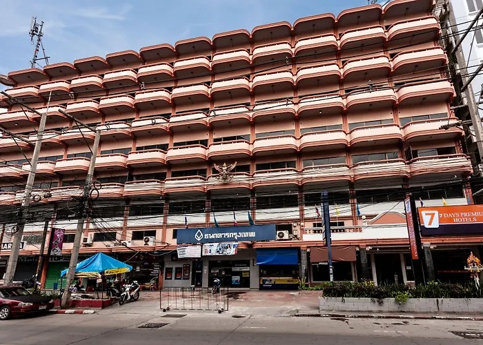 7 Stays Pattaya Hotel