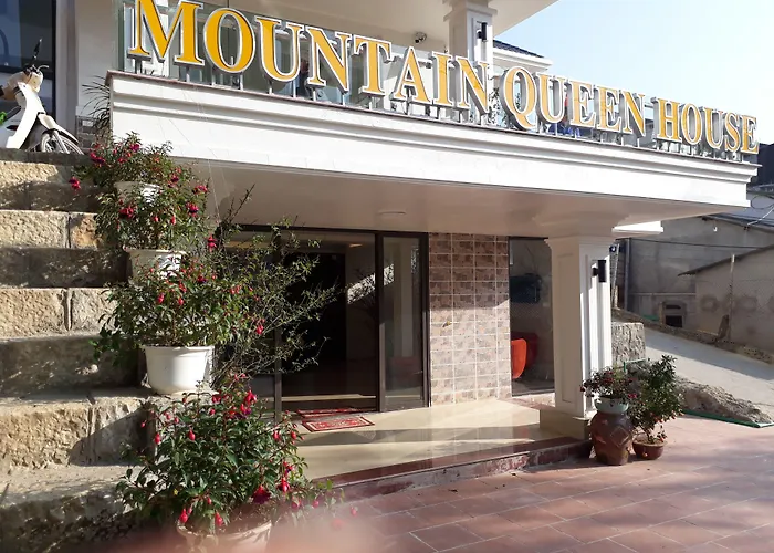Sapa Mountain Queen House