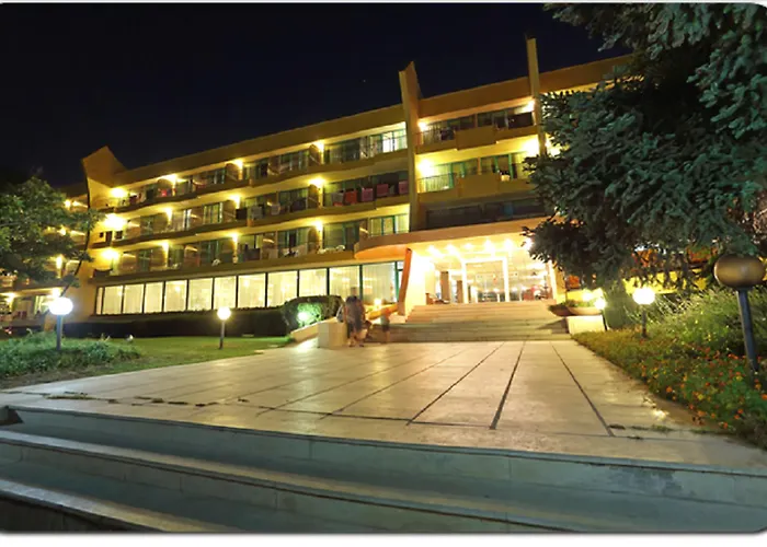 Hotel Ambassador - Free Parking Golden Sands