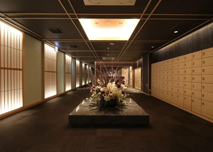 Cabin & Capsule Hotel J-Ship Osaka Namba