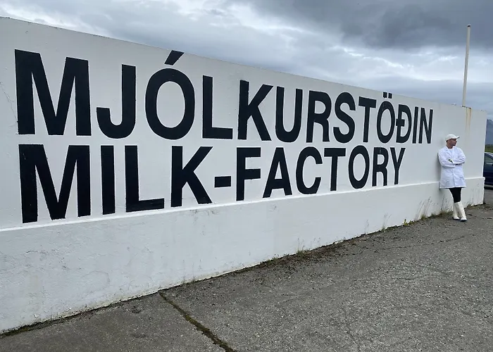 Milk Factory Bed & Breakfast Hofn