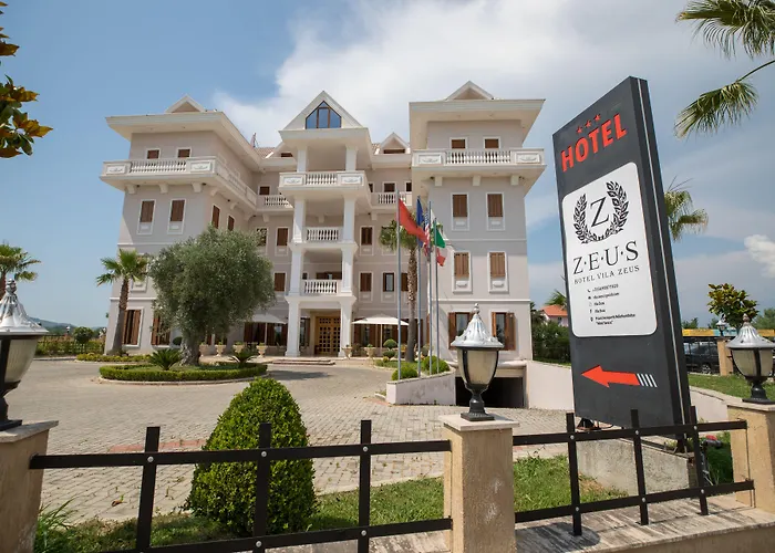 Hotel Vila Zeus Rinas