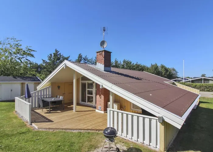 Holiday Home Eden - 800M From The Sea By Interhome Lokken