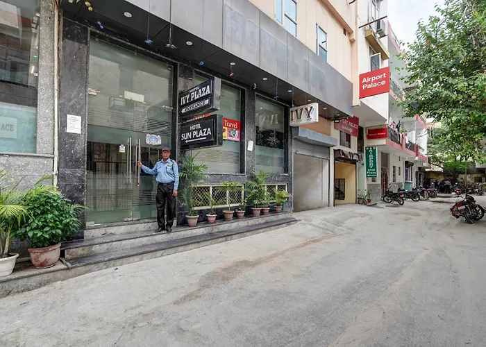 Hotel Ivy Near Delhi Airport New Delhi