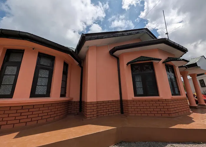 Breeze Villa Nuwara Eliya