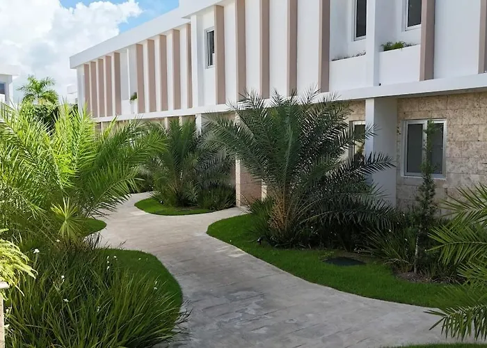 Villa Padierna, Elegant Beach House Getaway In White Sands Punta Cana