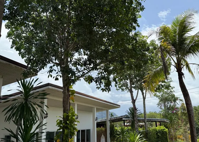 Alexa Garden House Villa Ao Nang