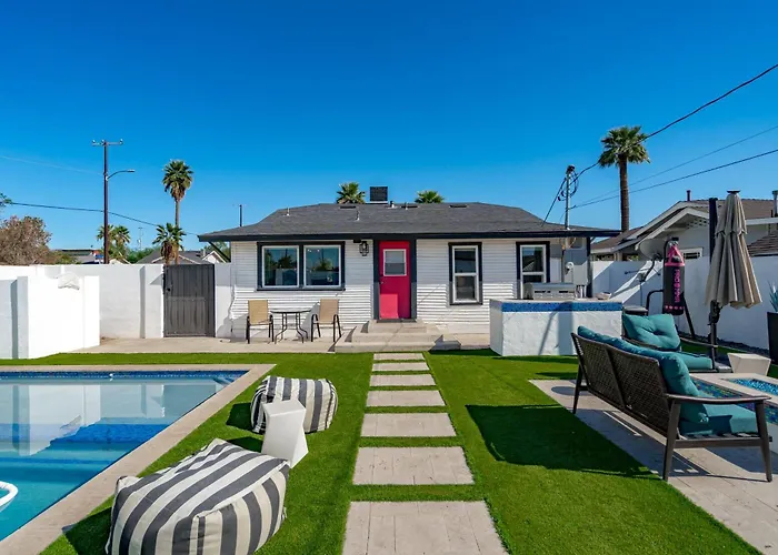 Casa Lumina Villa Phoenix