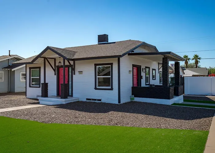 Casa Lumina Villa Phoenix