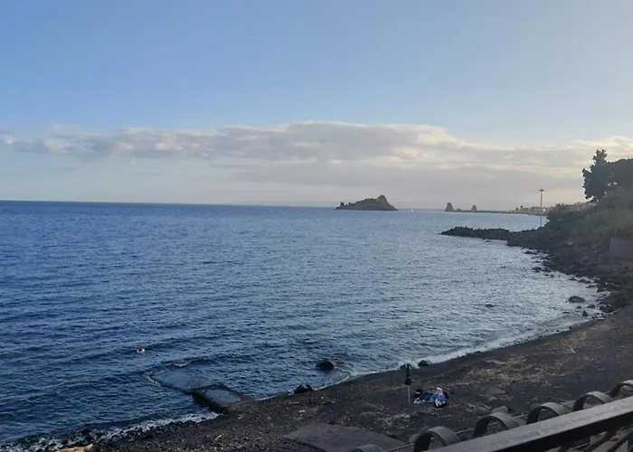 Al Borgo Di Capomulini Apartment Acireale